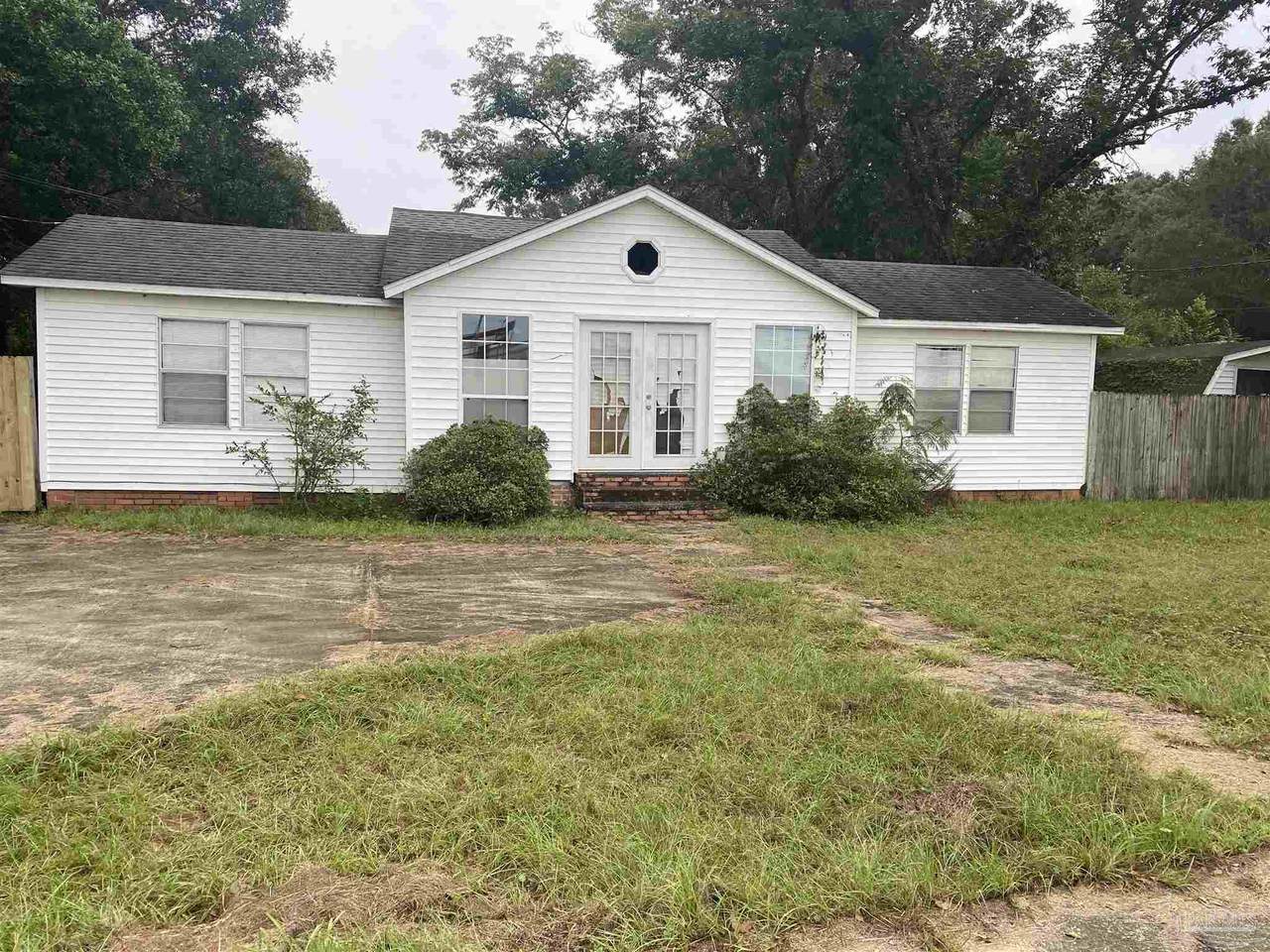 6624 Pine Forest Rd - Photo 1
