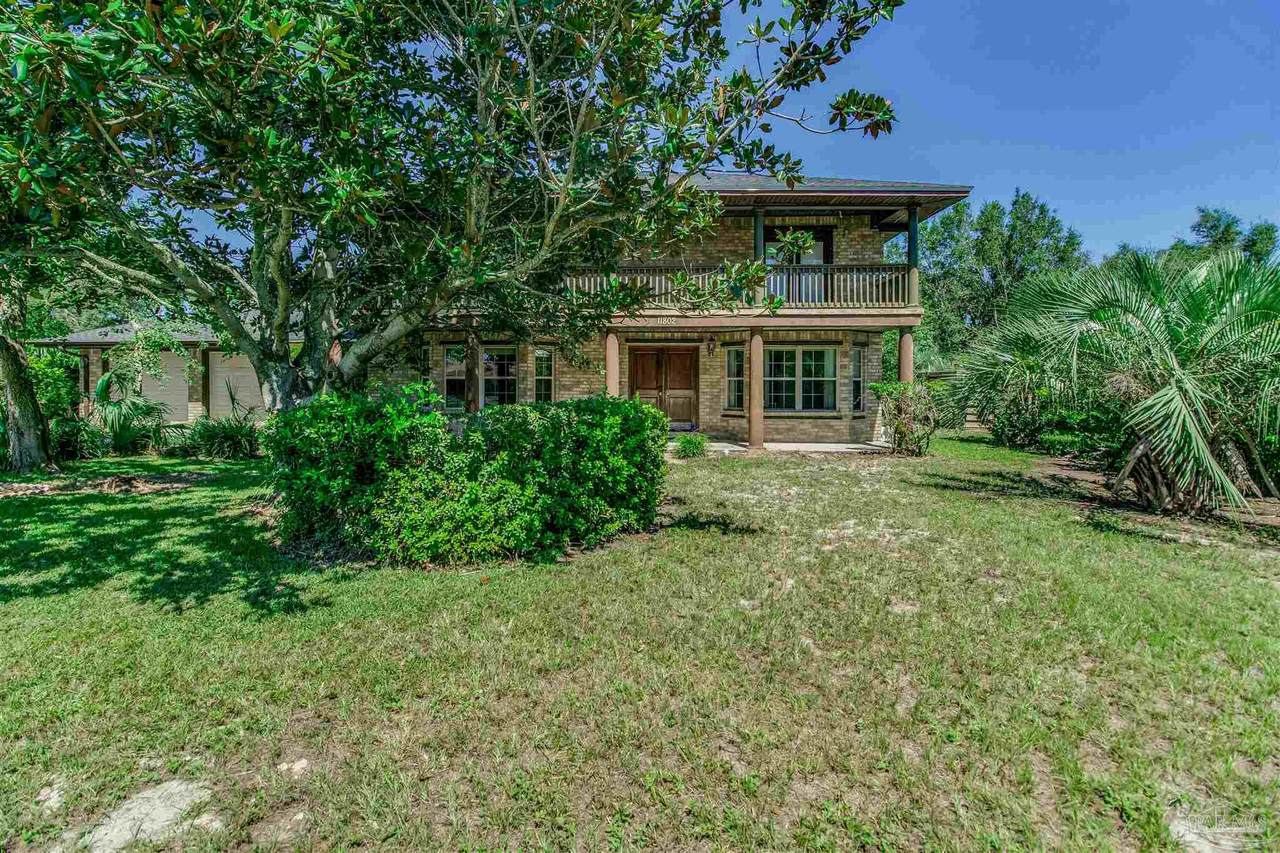 11802 Chanticleer Dr - Photo 1