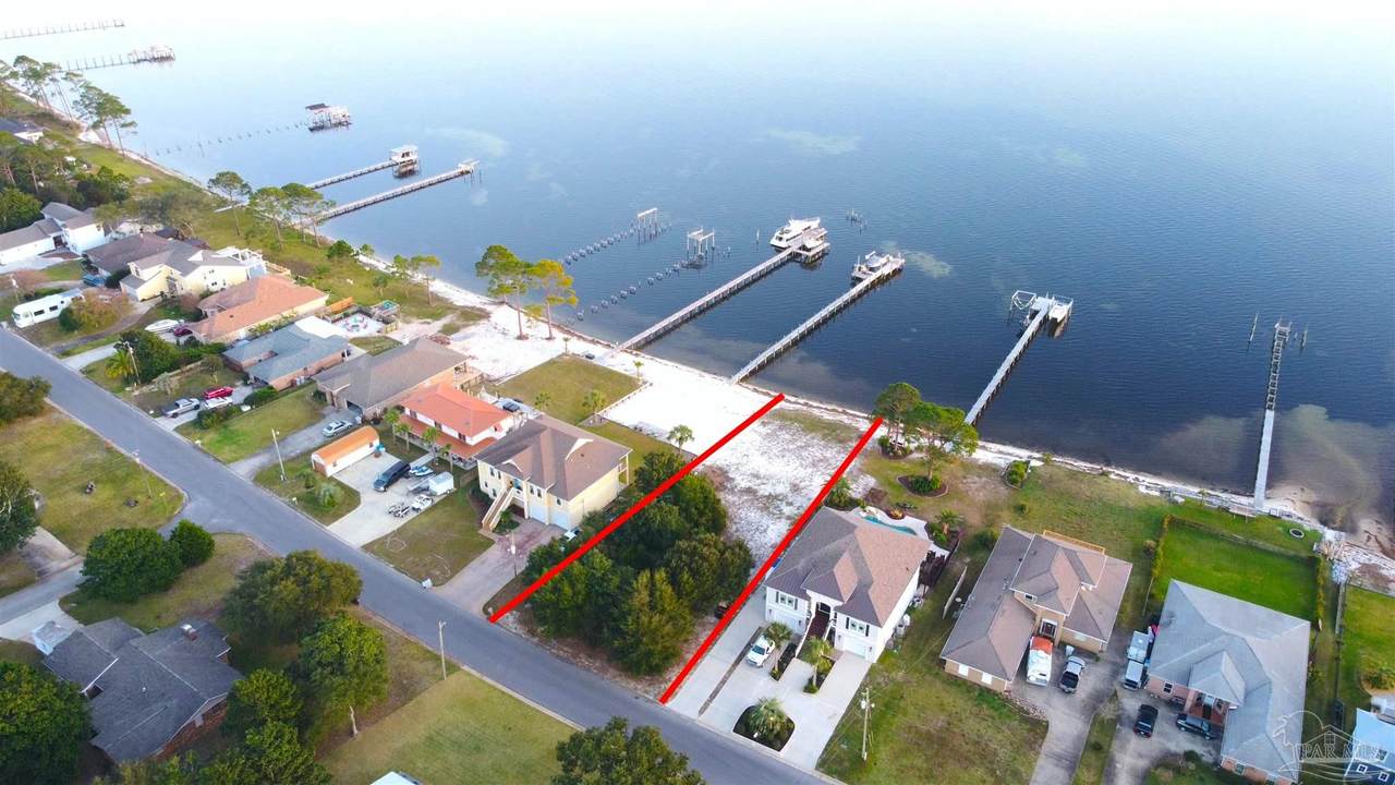 7537 North Shores Dr - Photo 1