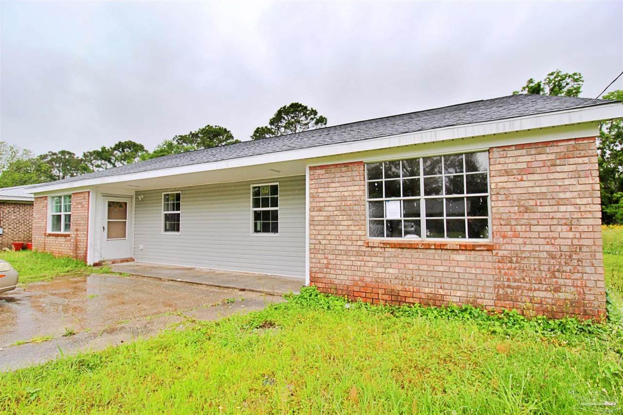 927 Bremen Ave - Photo 1