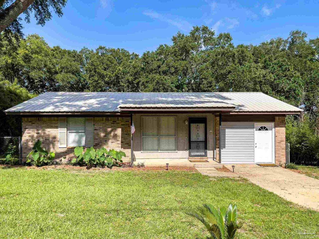 1101 Conference Rd - Photo 1