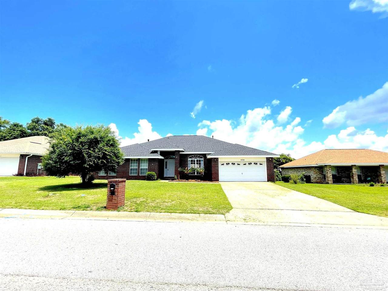 4754 Thousand Oaks Blvd - Photo 1