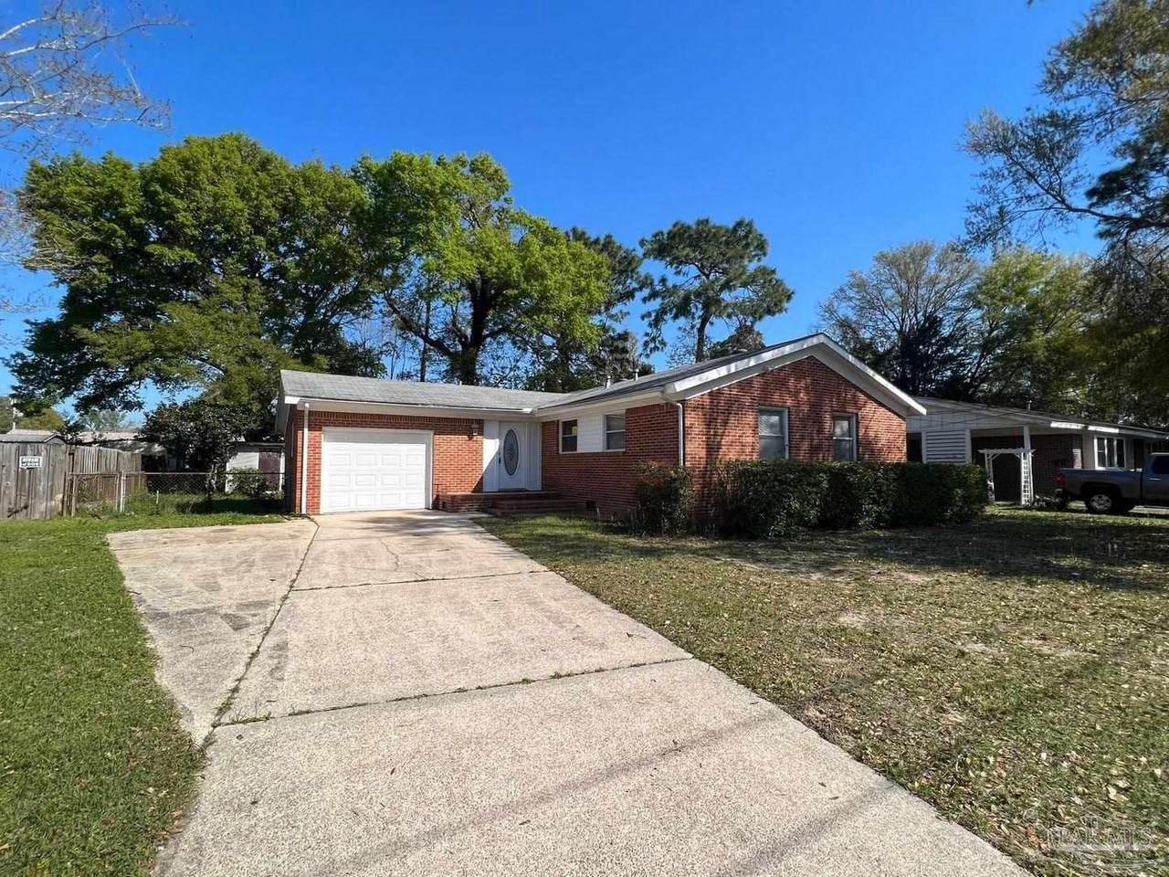 5820 San Gabriel Dr - Photo 1