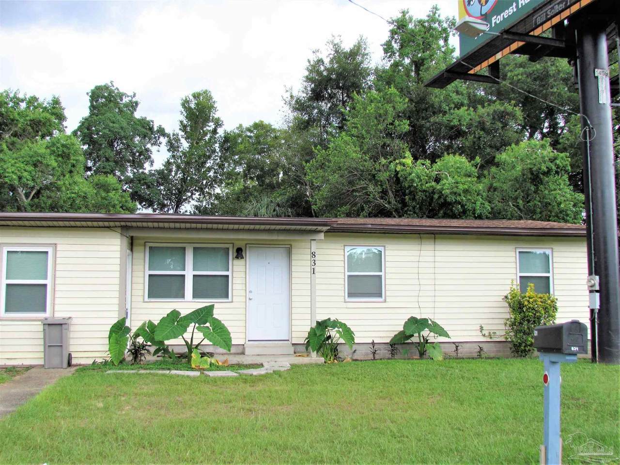831 Michigan Ave - Photo 1