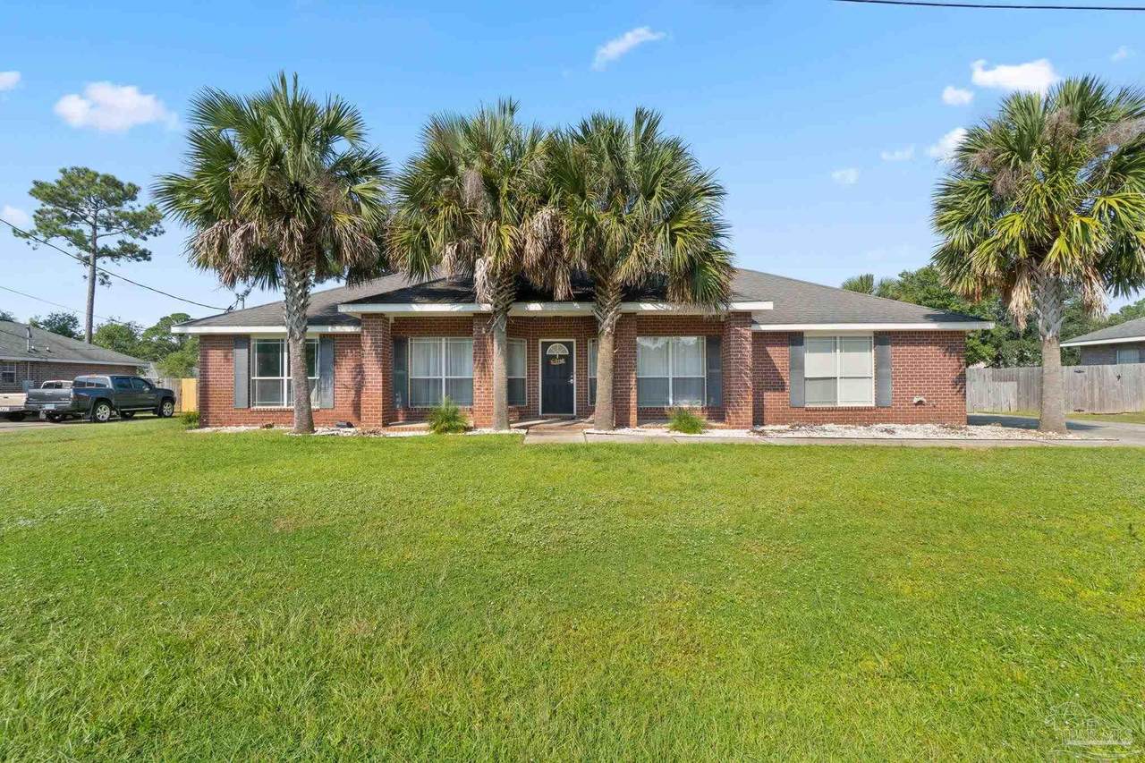 1009 Ashley Rd - Photo 1