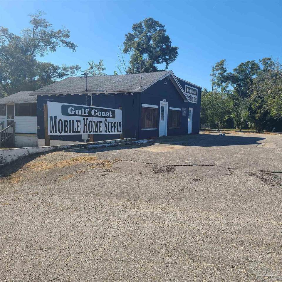4967 Mobile Hwy - Photo 1
