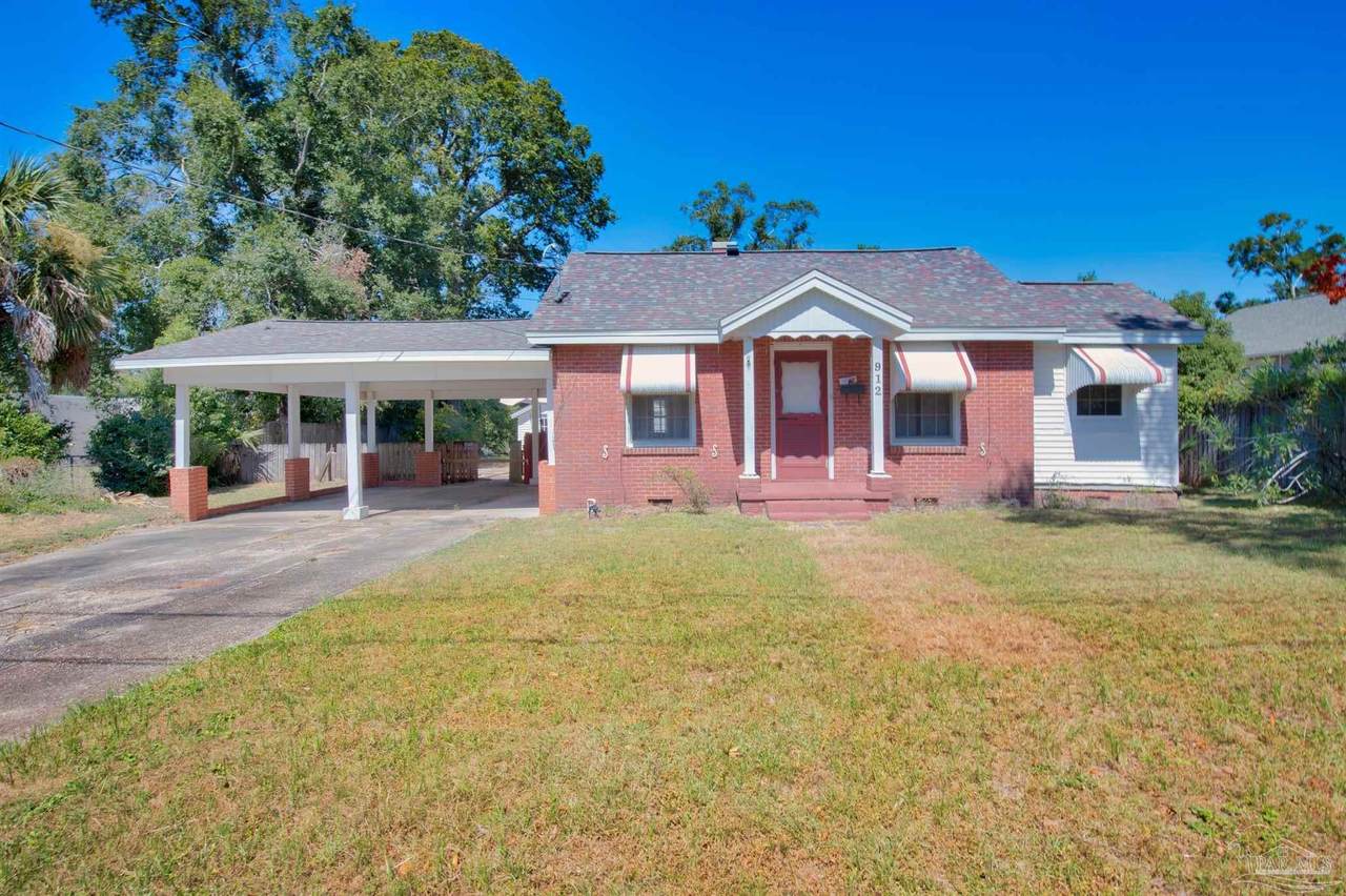 912 Hernandez - Photo 1