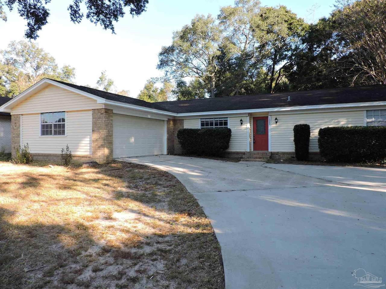 1020 Stillbrook Rd - Photo 1