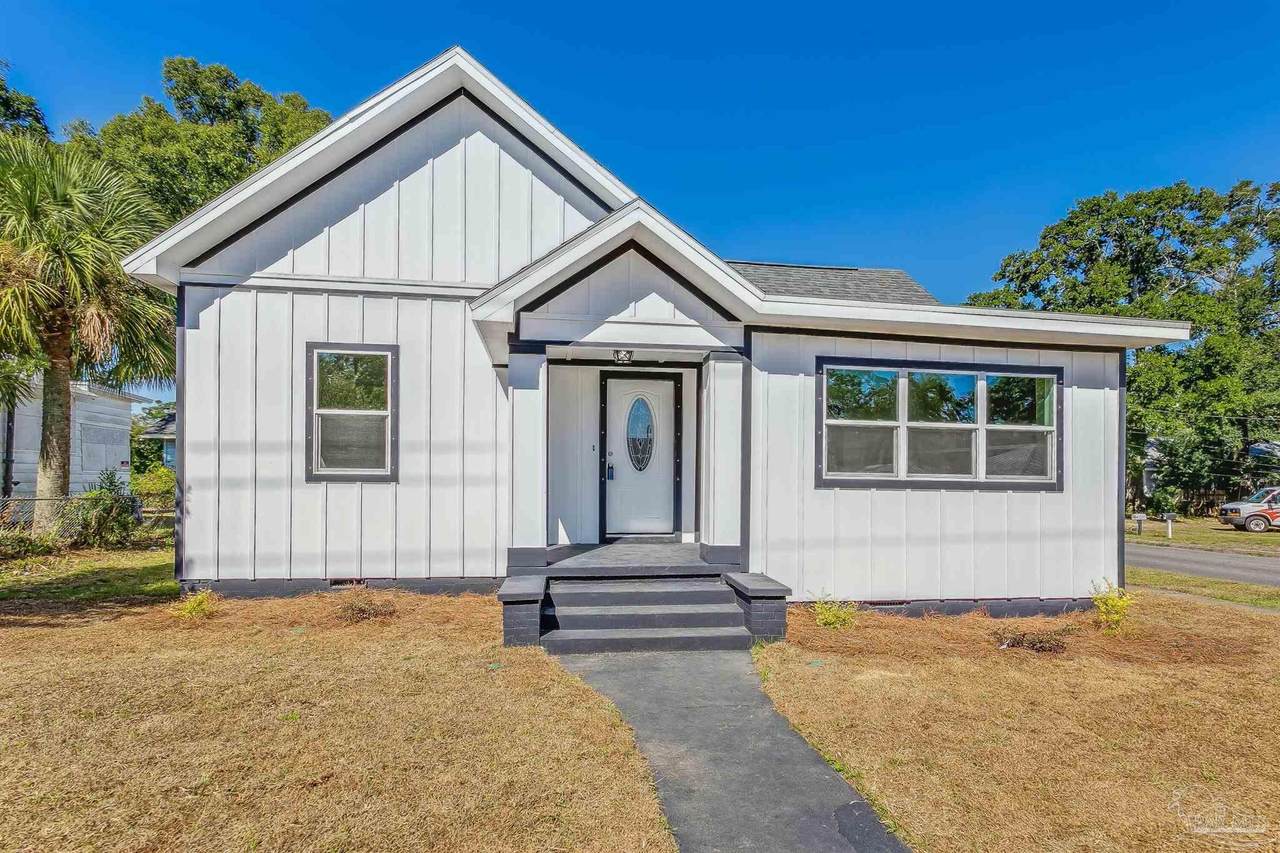 1100 La Rua St - Photo 1