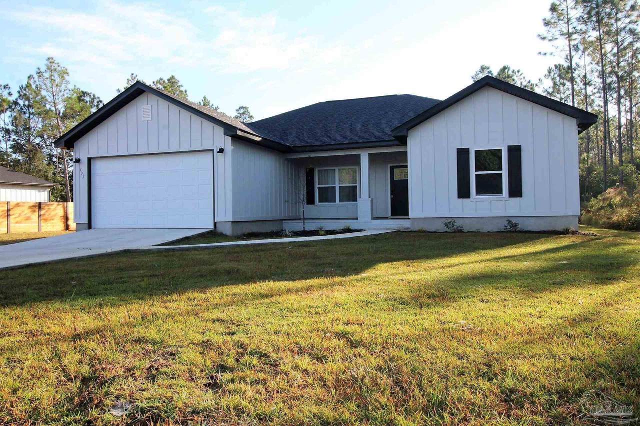 732 Giese Ln - Photo 1