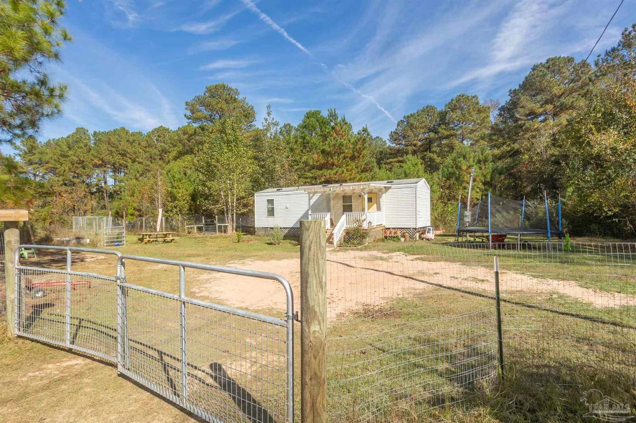 7605 Buck Tyner Rd - Photo 1
