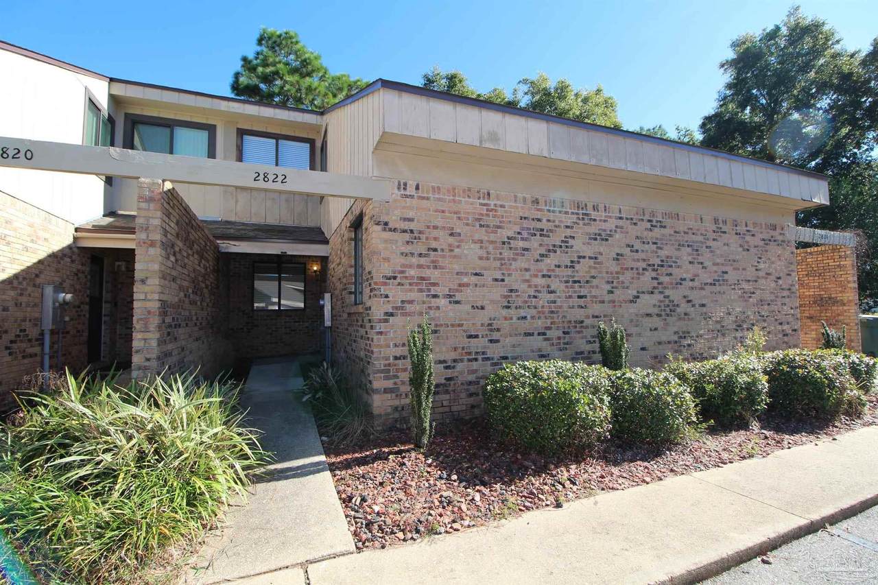 2822 Villager Cir - Photo 1