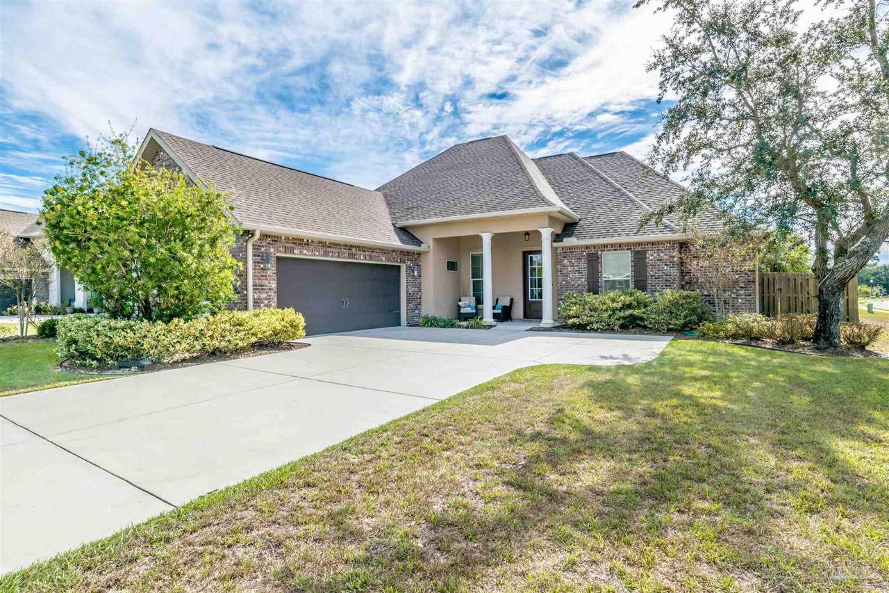 4709 Foxtail Palm Dr - Photo 1