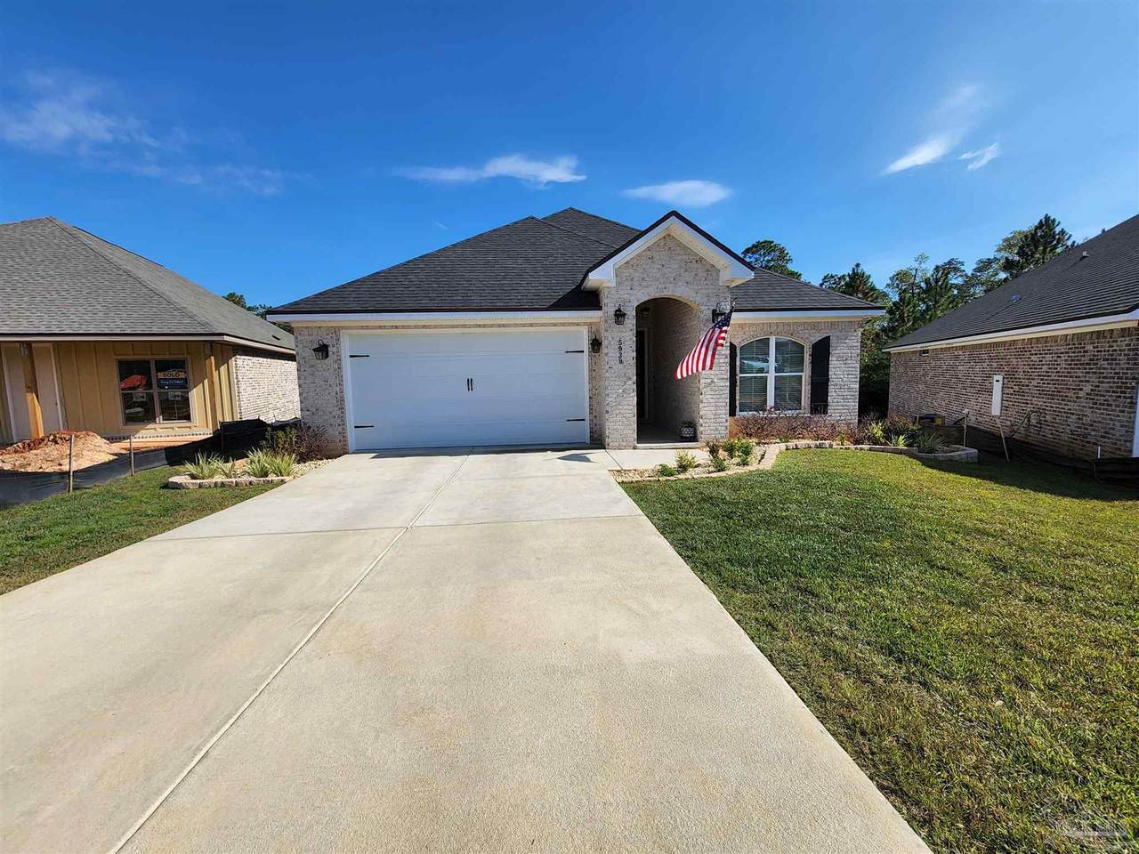 5939 Huntington Creek Blvd - Photo 1