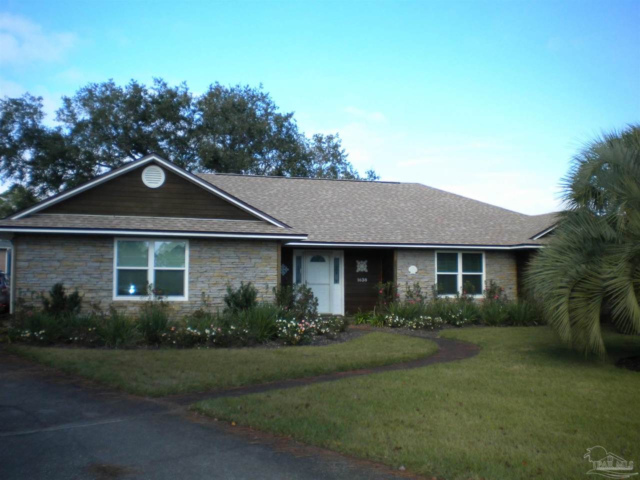 1638 Balihai Ct - Photo 1