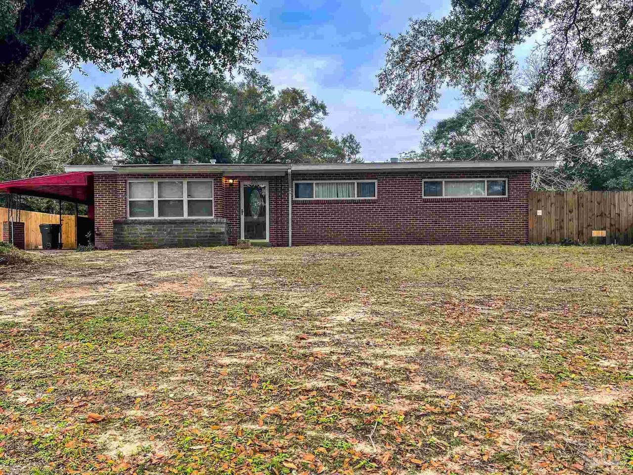 1003 Madison Dr - Photo 1
