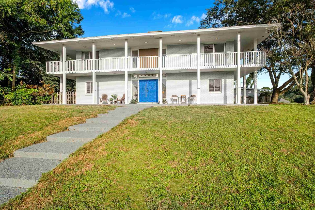 8935 Scenic Hills Dr - Photo 1