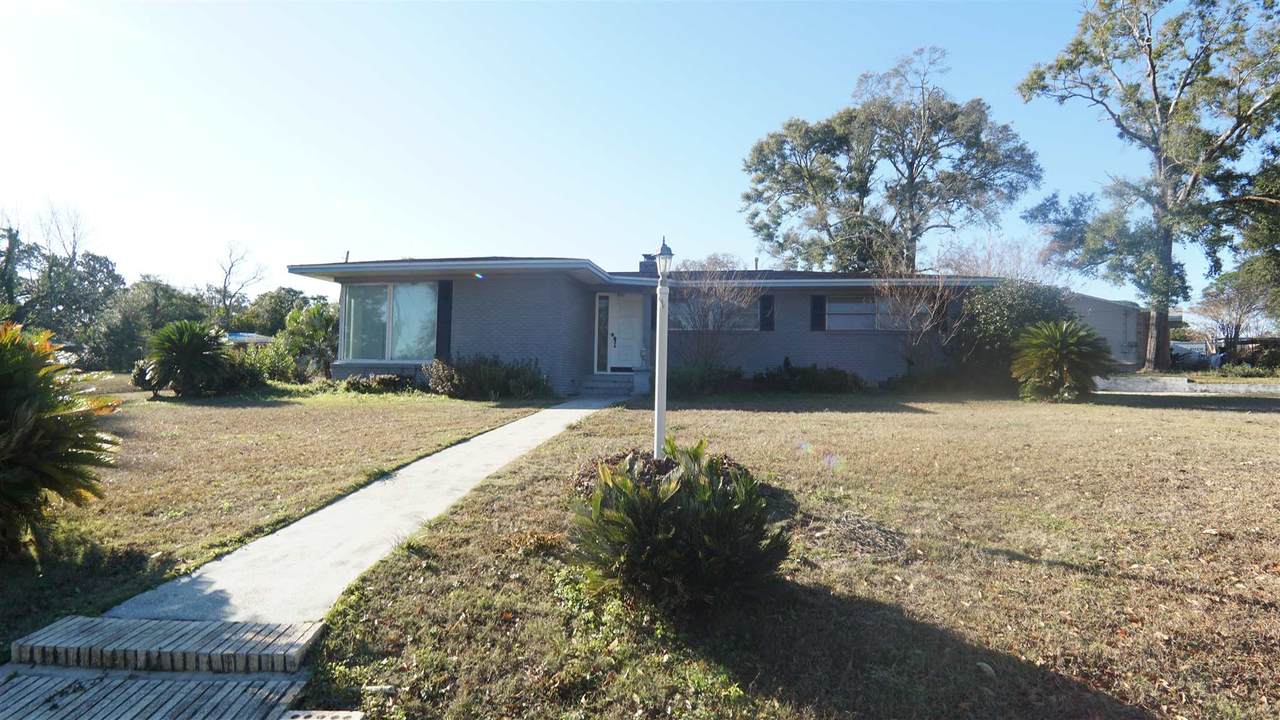 1227 Barcia Dr - Photo 1