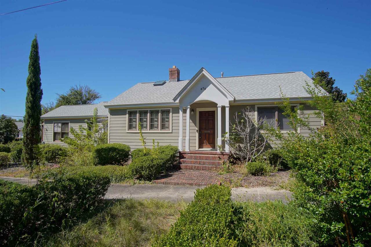 675 15th Ave - Photo 1