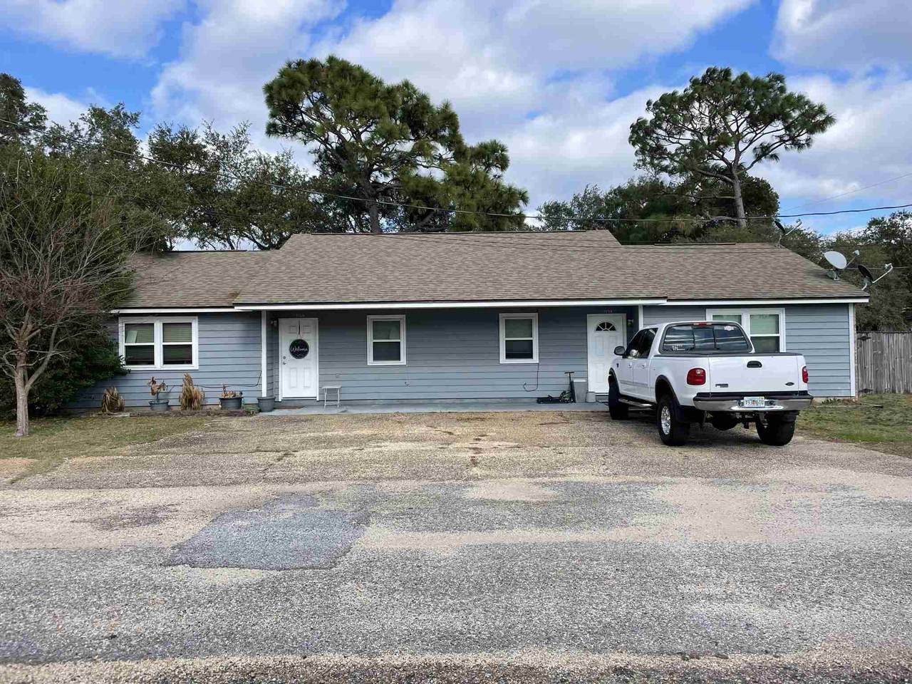 1158 Belden Ln - Photo 1