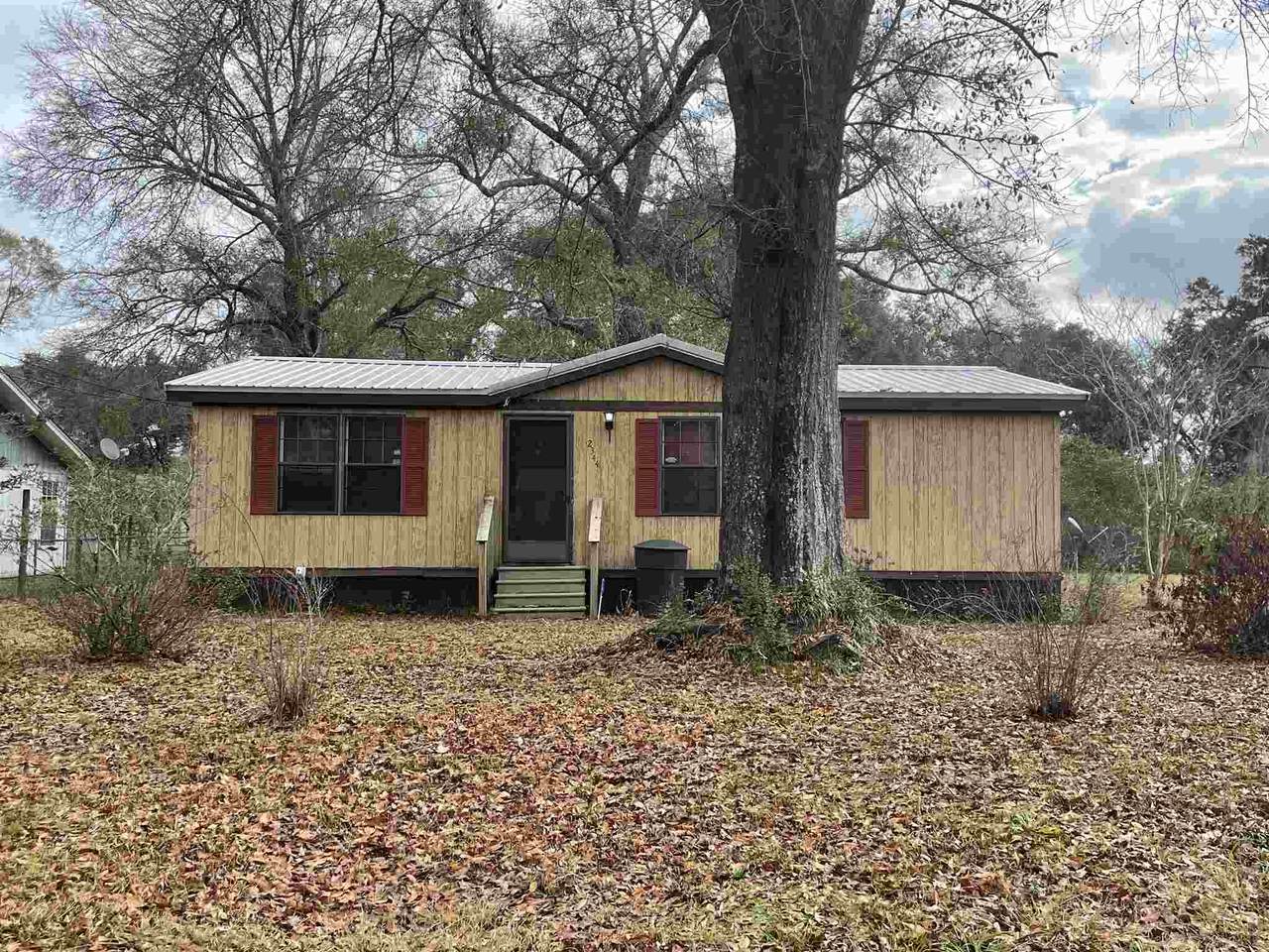 2344 Packwood Dr - Photo 1