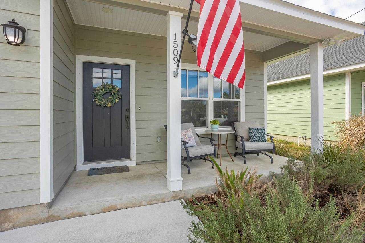 1509 Moreno St - Photo 1