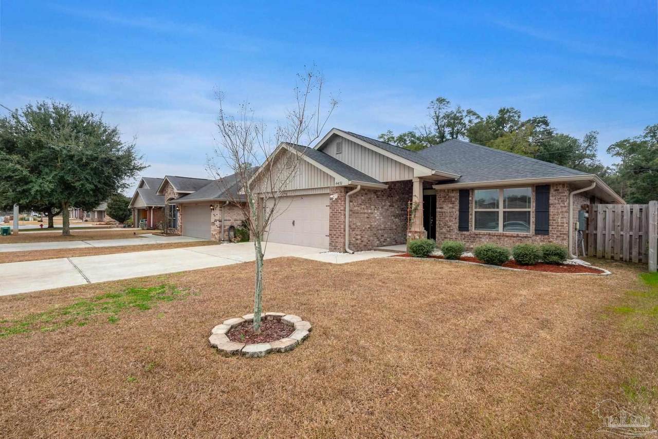 4451 Winona Ln - Photo 1