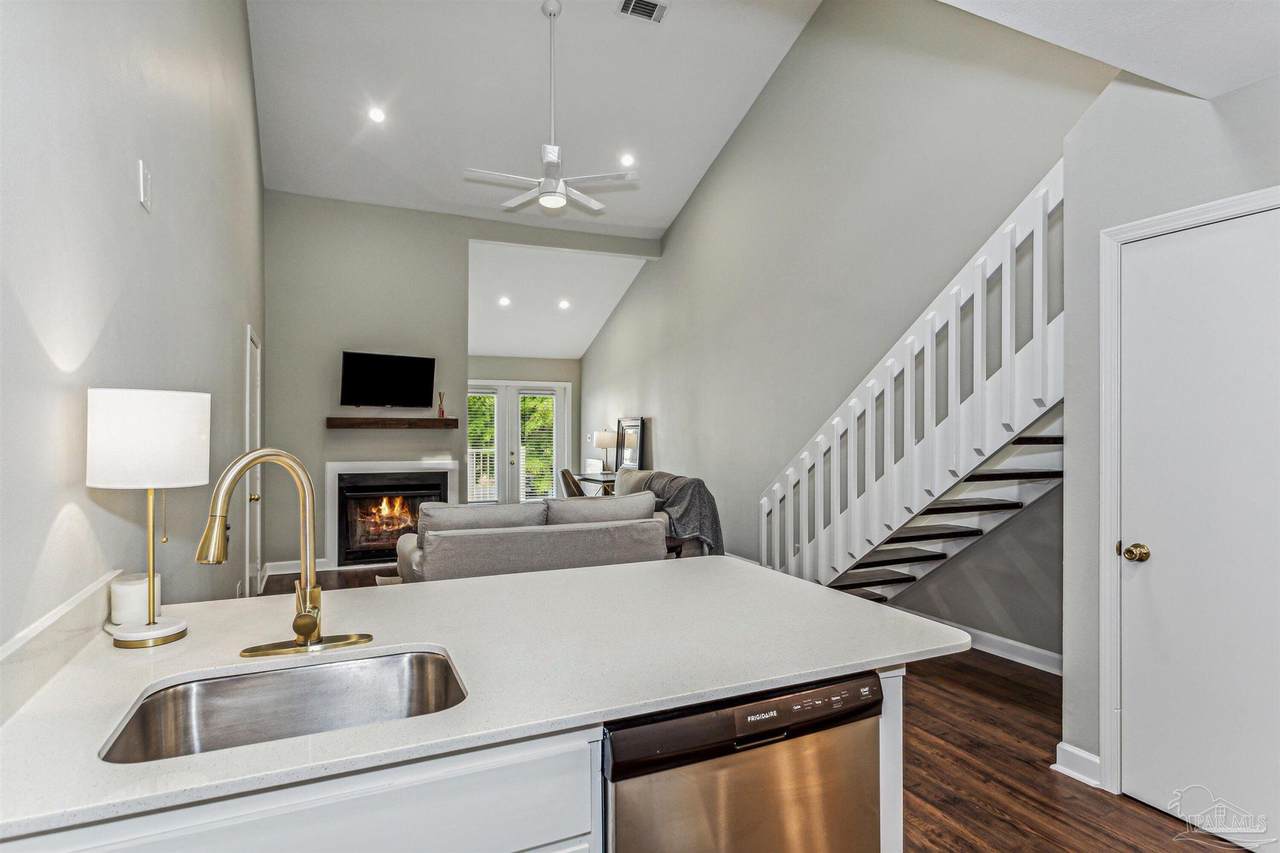 5001 Grande Dr - Photo 1