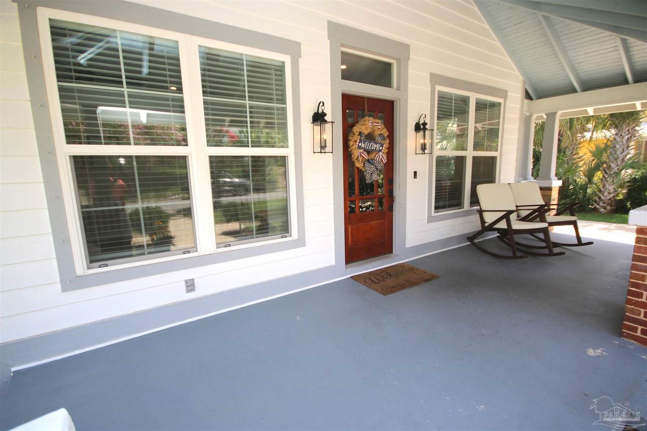 https://bt-photos.global.ssl.fastly.net/pensacola/1280_boomver_1_647795-2.jpg