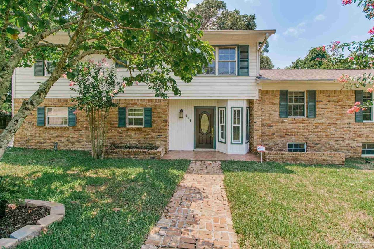 811 Woodbine Dr - Photo 1