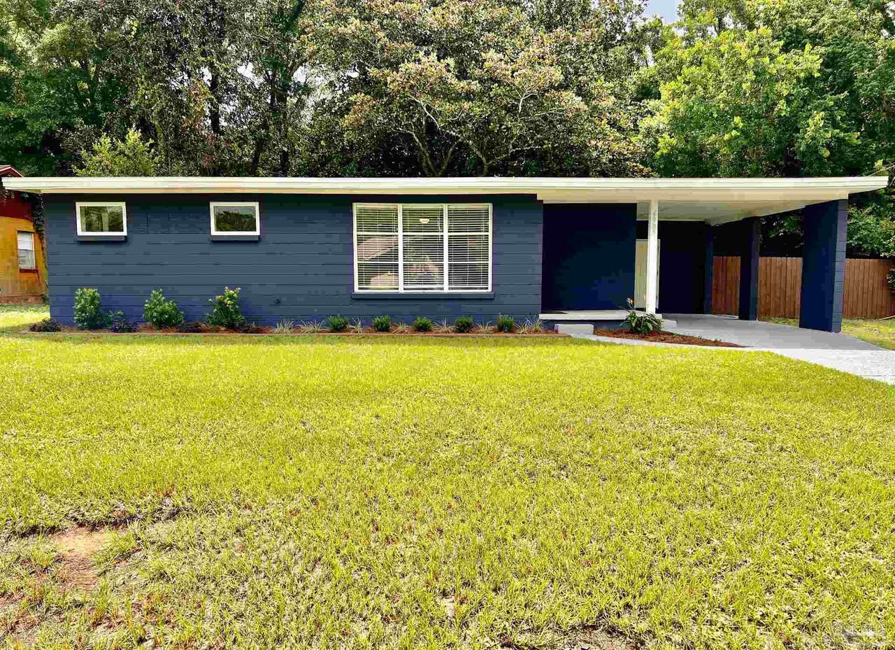 6905 Woodley Dr - Photo 1