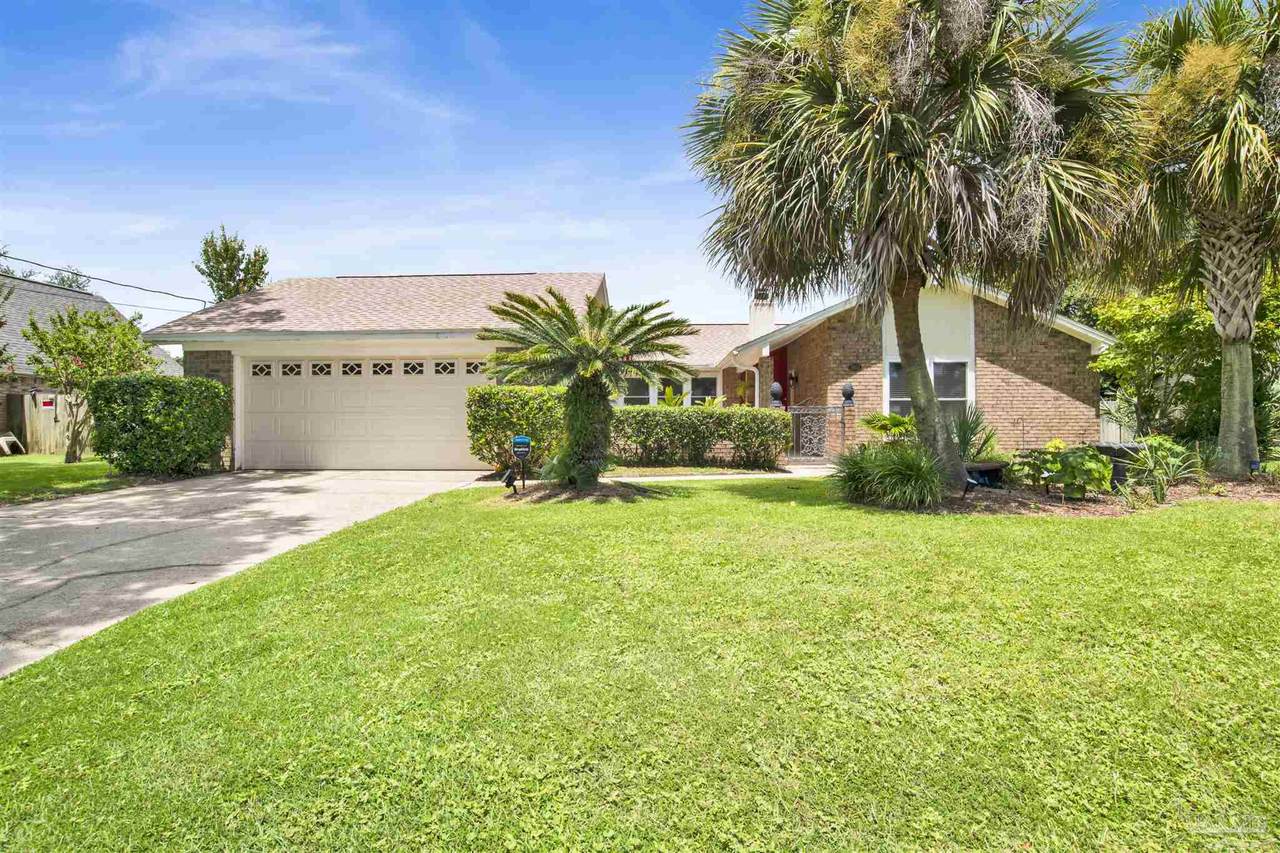 3650 Wimbledon Dr - Photo 1