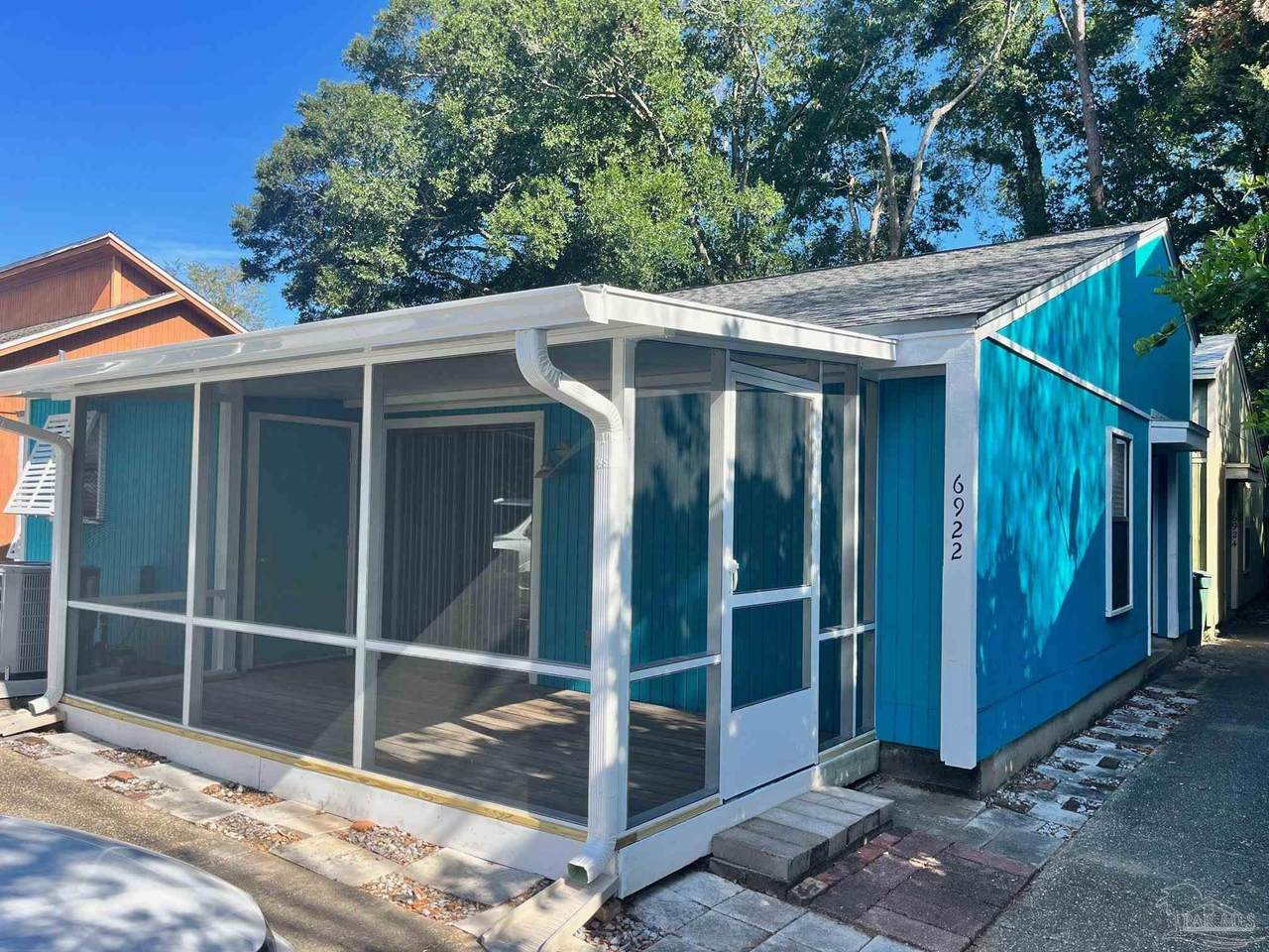 6922 Weatherwood Pl - Photo 1