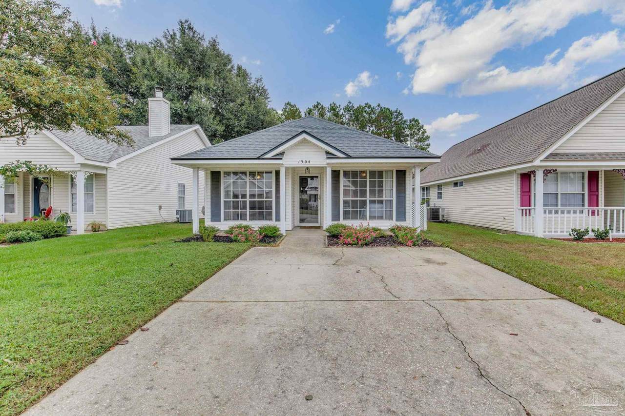 1304 Jasper St - Photo 1
