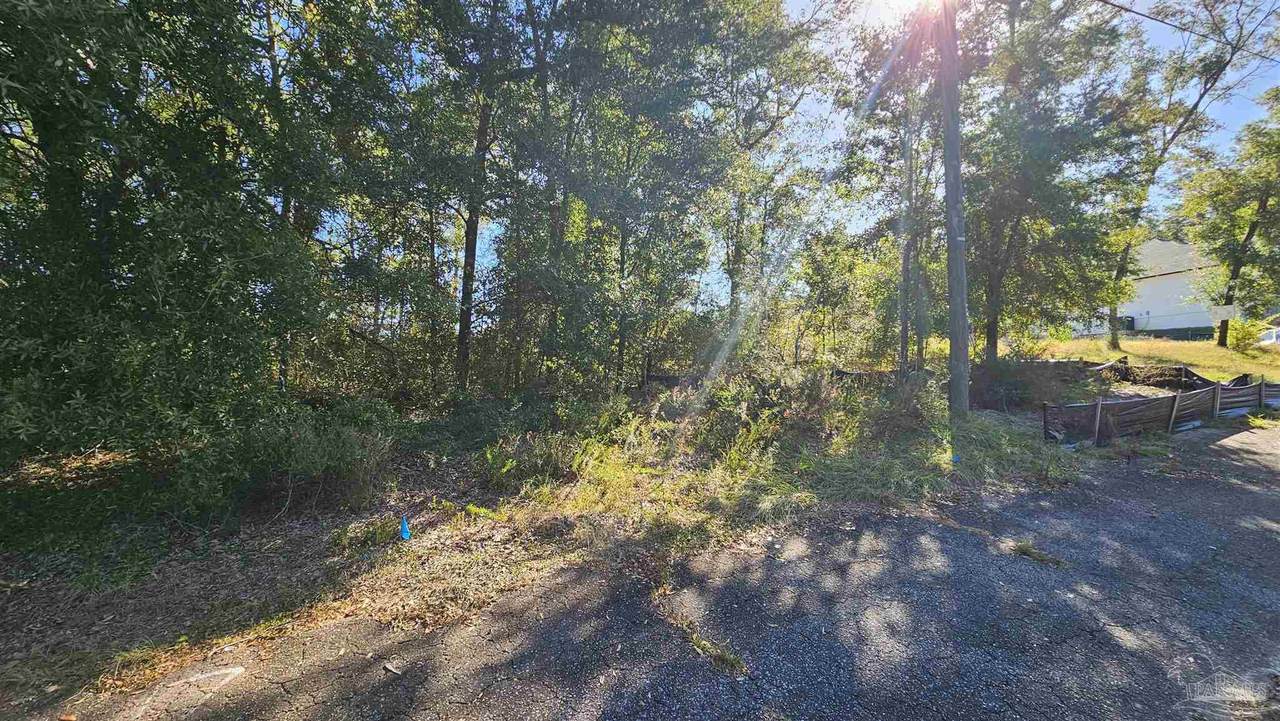 5718 Riviera Dr - Photo 1