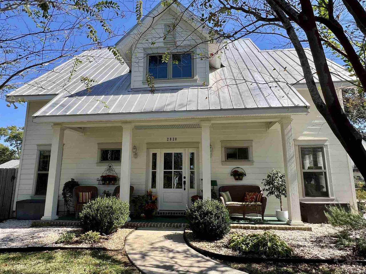 2820 14th Ave - Photo 1