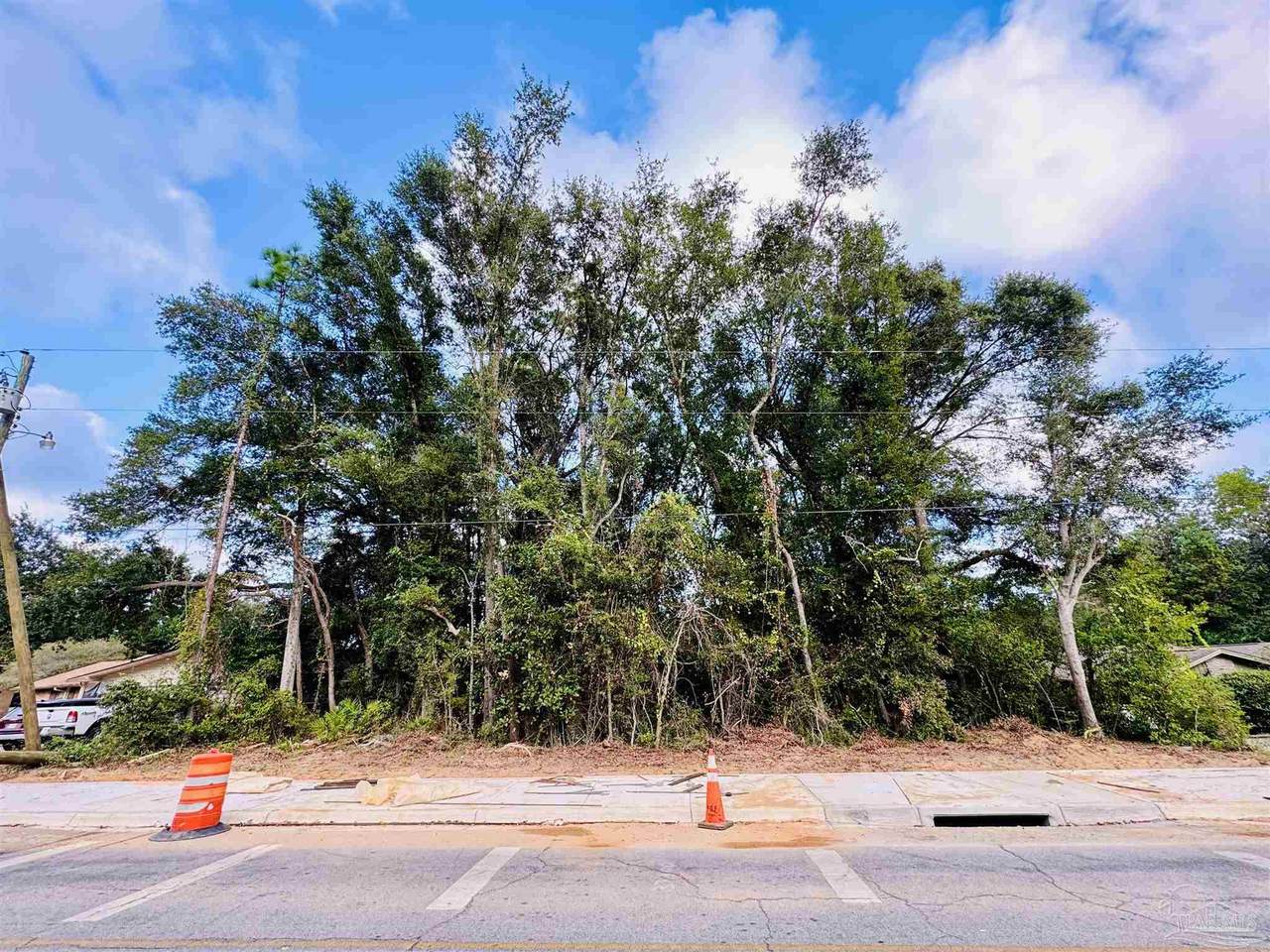 7104 Wymart Rd - Photo 1