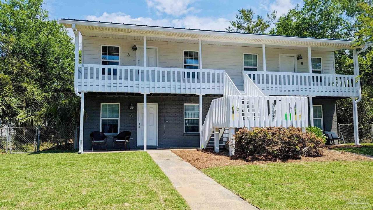 3238 Redwood Ln - Photo 1
