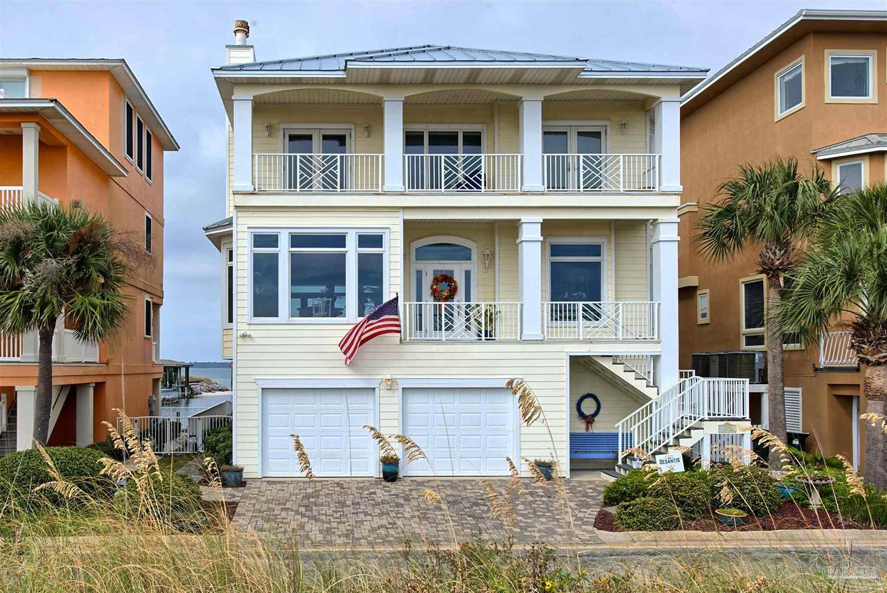 1044 Ft Pickens Rd - Photo 1