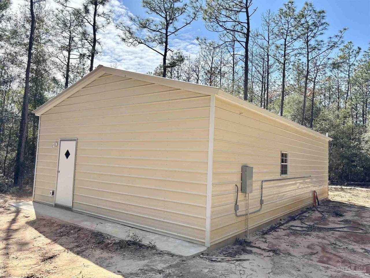 6605 Dingo Dr - Photo 1