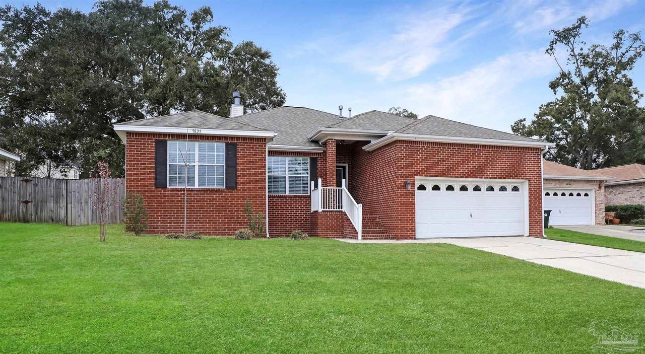 9825 Crestmont Cir - Photo 1