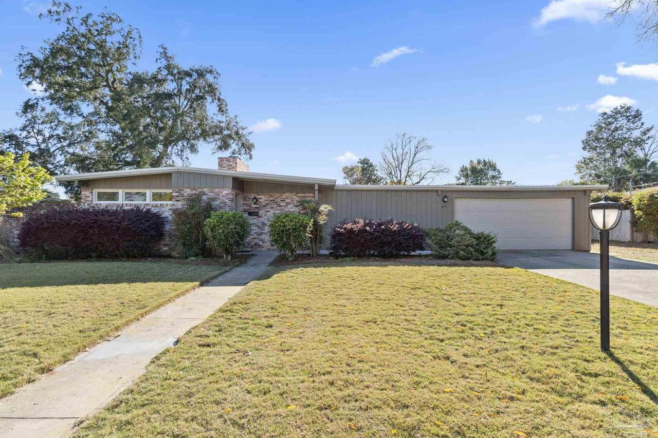 3611 Dunwoody Dr - Photo 1