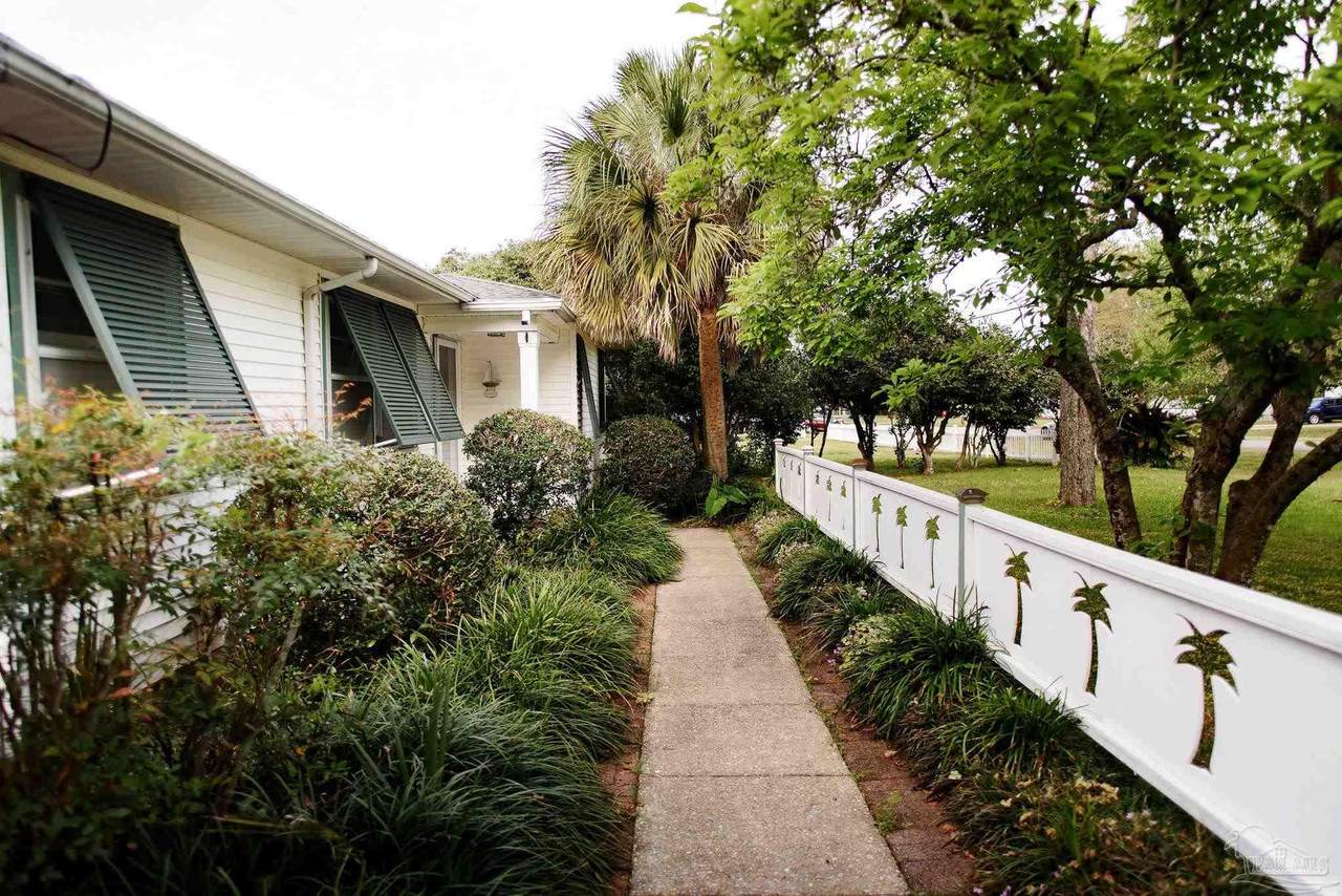 https://bt-photos.global.ssl.fastly.net/pensacola/1280_boomver_1_661665-2.jpg