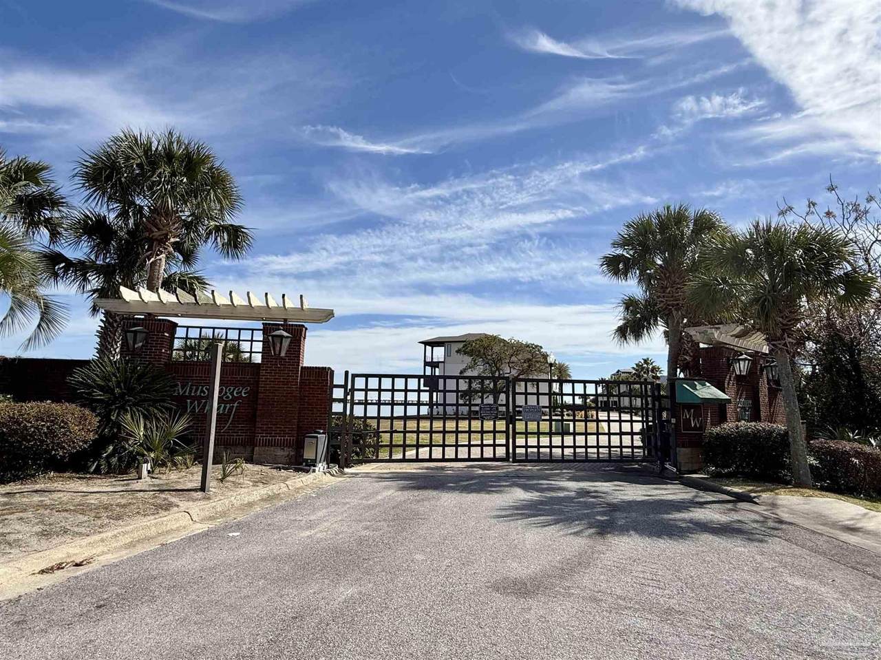 16 Wharf Ave - Photo 1