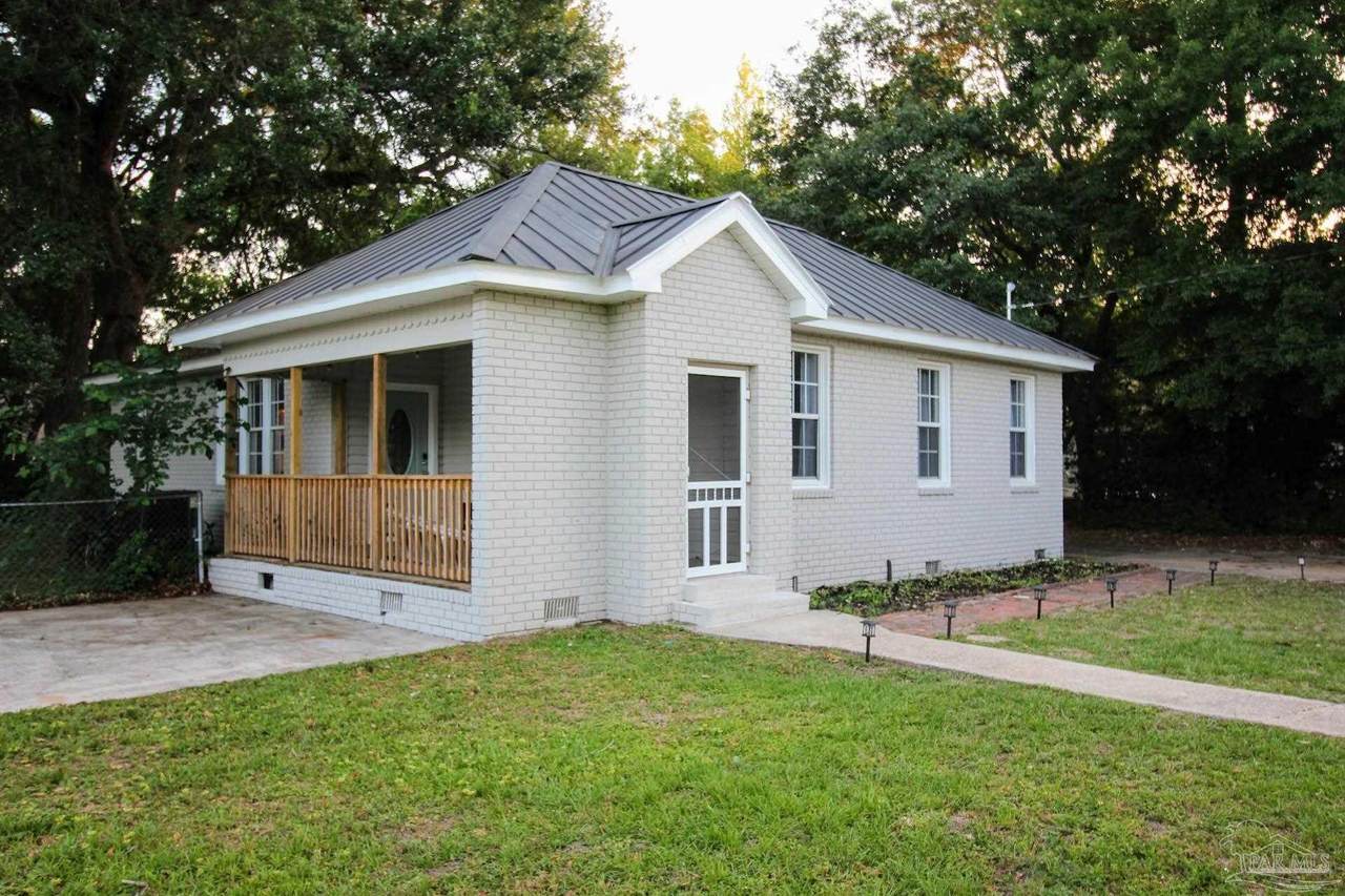 505 Winthrop Ave - Photo 1