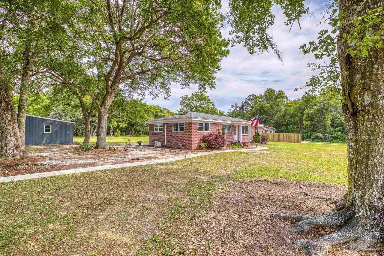 https://bt-photos.global.ssl.fastly.net/pensacola/1280_boomver_1_663550-2.jpg