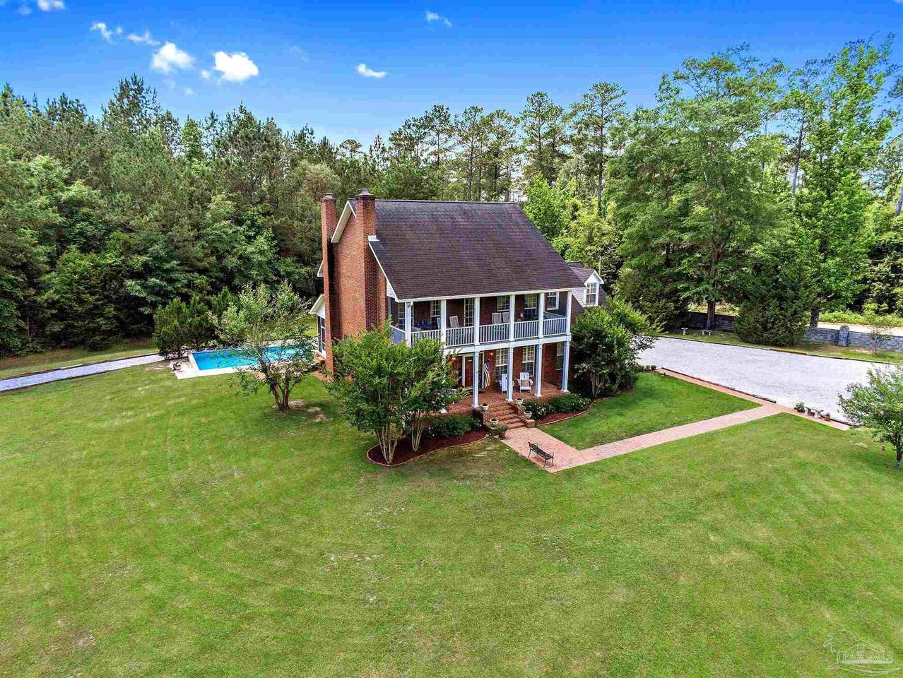 607 Goodwill Cir - Photo 1