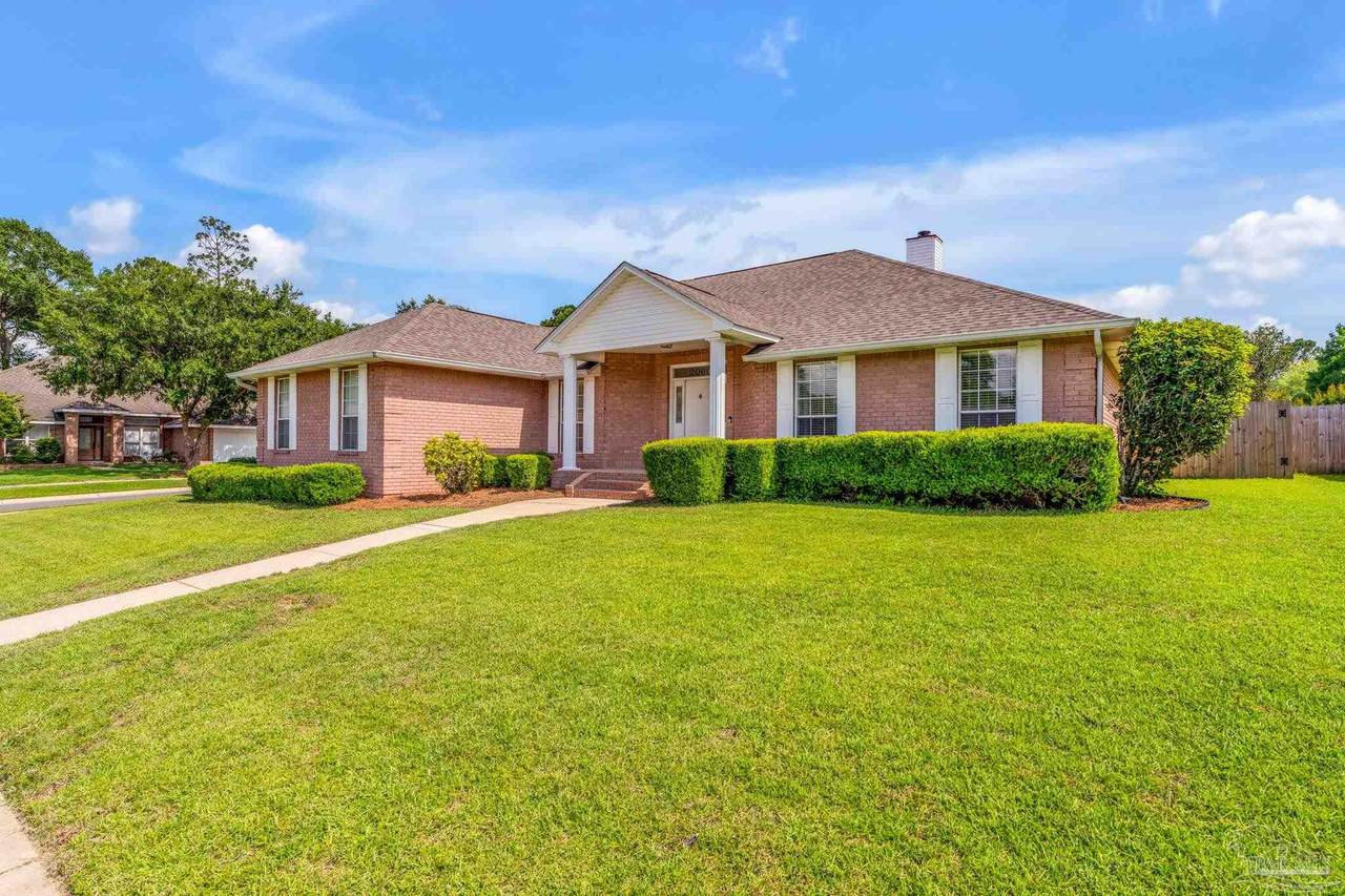 2060 Hamilton Crossing - Photo 1