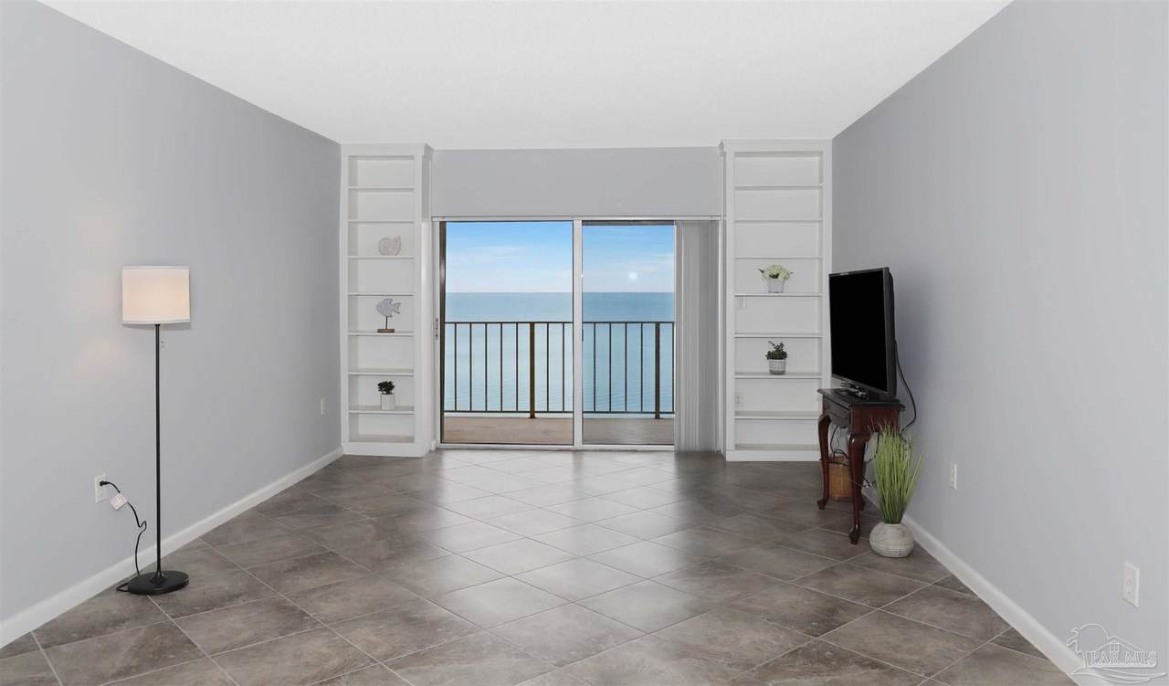 615 Bayshore Dr - Photo 1