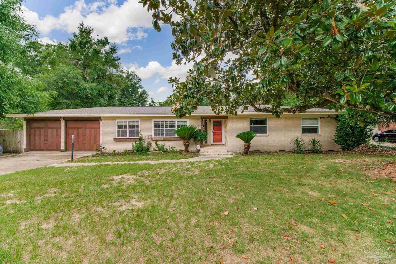 2125 Summit Blvd - Photo 1